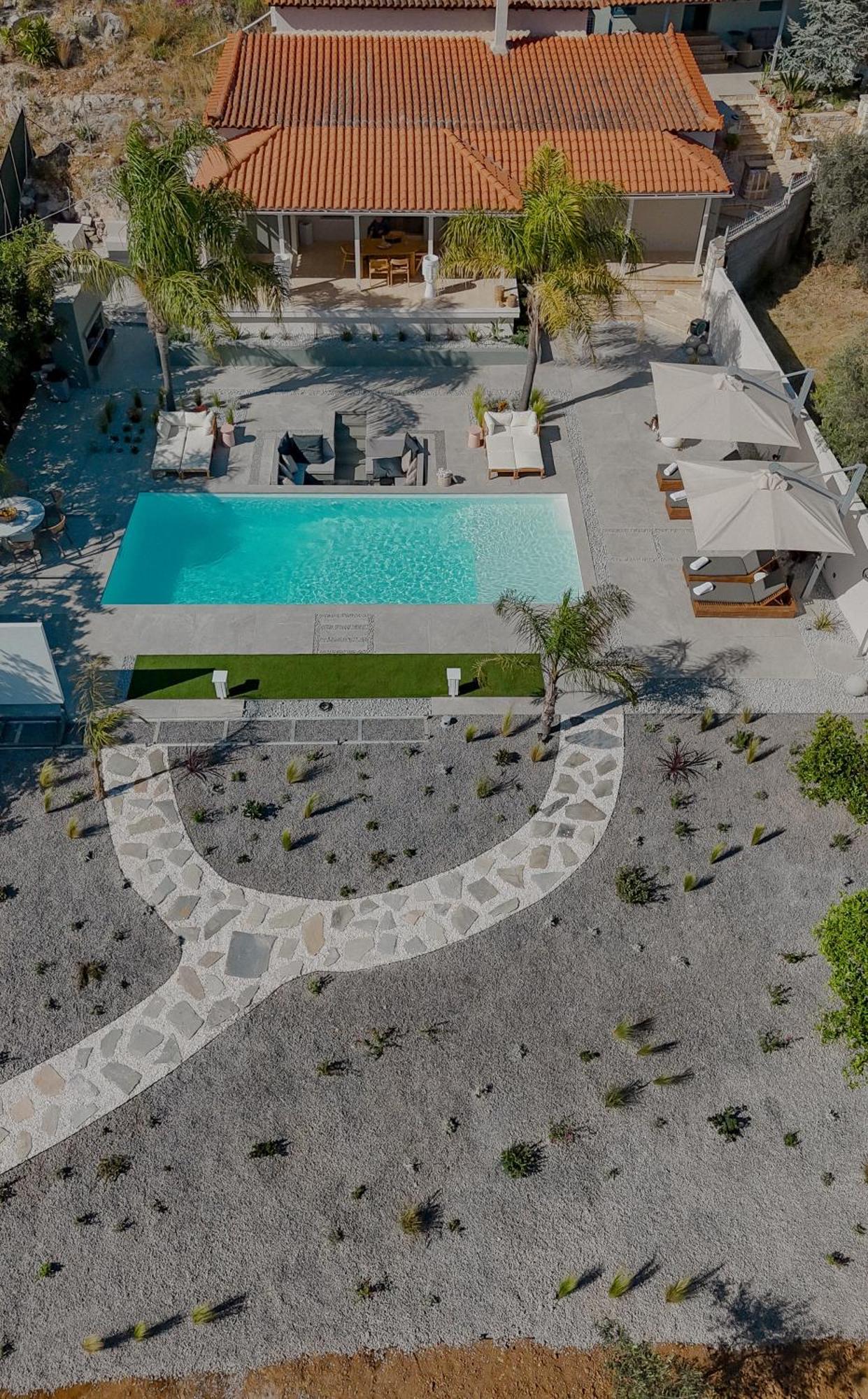 Nafplio Blue Topaz Poolside Villa Exteriör bild